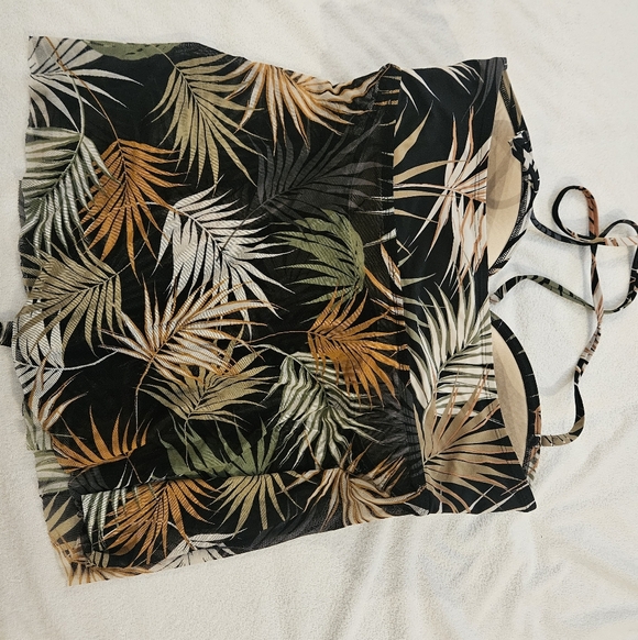 Kona Sol Beige and Black Halter Swimsuit - Picture 2 of 4